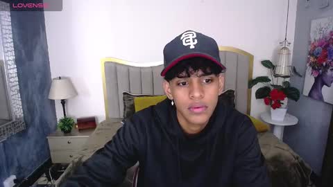 jhos online show from December 17, 1:17 pm