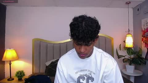 Snapshot of jhos_padill chatting on July 1, 1:24 pm jhos online show from July 1, 1:24 pm