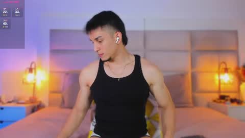 Snapshot of jhosua_hunt chatting on July 5, 7:37 am Jhosua Hunt online show from July 5, 7:37 am