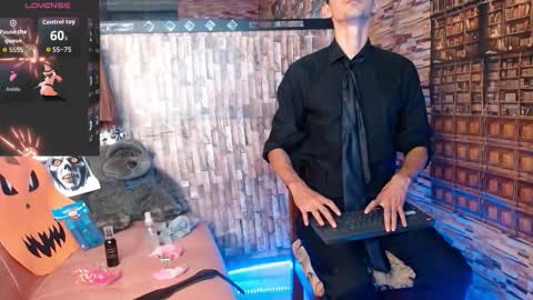 jhosuamoore2 online show from October 30, 2:24 am