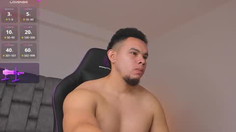 Jhonatan80  online show from March 11, 10:10 am