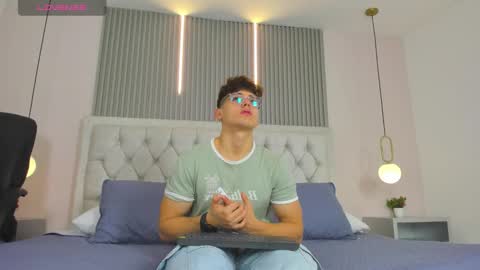 jhoumod_21 online show from November 25, 3:06 am