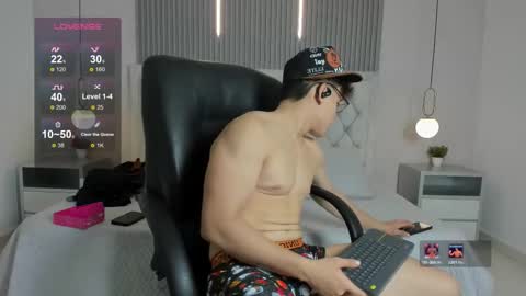 jhoumod_21 online show from December 19, 3:02 am