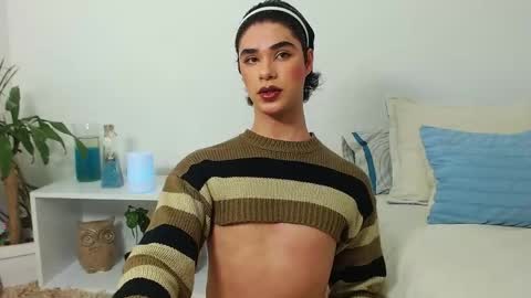 Jhuan Nhez online show from May 29, 11:25 pm