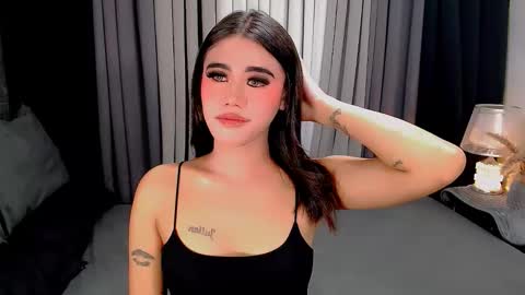 julie online show from November 28, 6:27 am