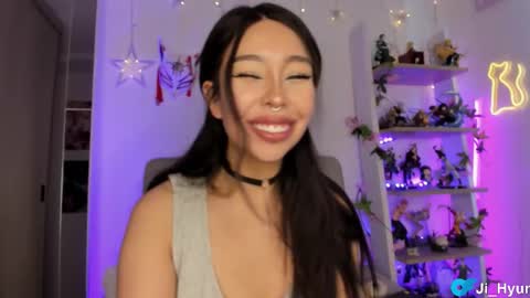 Ji  online show from September 9, 10:31 pm