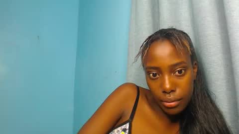 Snapshot of jia_lisah chatting on February 27, 8:47 am jia lisa online show from February 27, 8:47 am