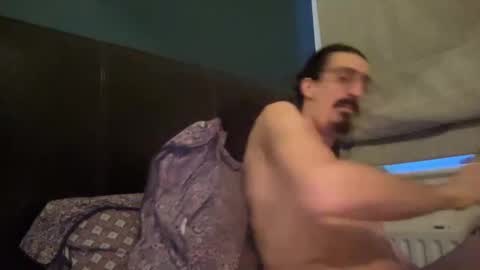 Jigz1986 online show from January 4, 4:00 pm