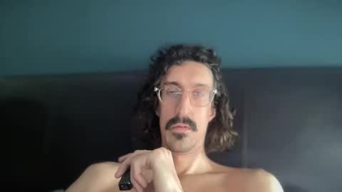 Jigz1986 online show from February 11, 1:05 pm