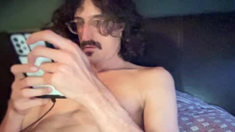 Snapshot of jiggz1986 chatting on June 4, 8:04 pm Jigz1986 online show from June 4, 8:04 pm
