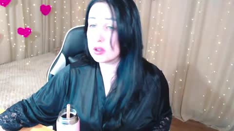 Jill online show from April 30, 11:16 am