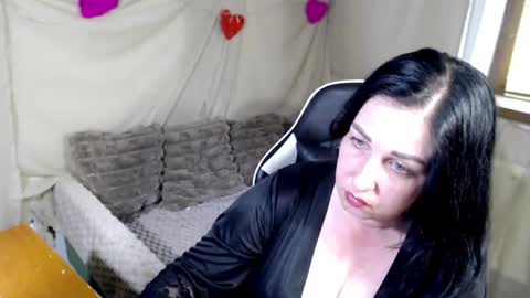 Snapshot of jill_stevens chatting on June 7, 1:48 pm Jill online show from June 7, 1:48 pm