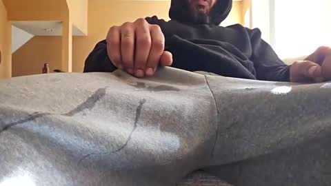 HoopersRelease online show from February 7, 4:43 pm