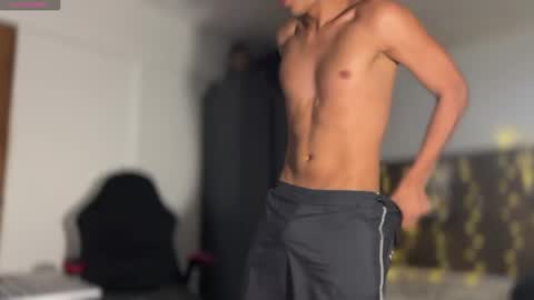 jim_dancer online show from January 25, 9:46 pm