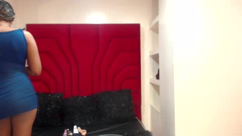 Snapshot of jimena_bell chatting on October 26, 1:50 pm Jimena online show from October 26, 1:50 pm