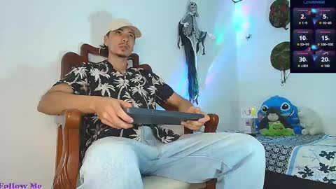 Jimm  Independent Model  online show from November 2, 5:32 am