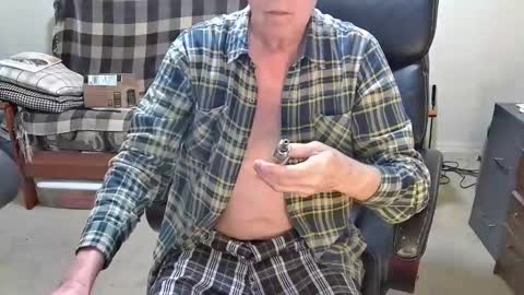 Snapshot of jimmy_d47 chatting on March 12, 2:01 pm jimmy_d47 online show from March 12, 2:01 pm