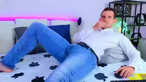 Jimmy online show from March 13, 9:05 am