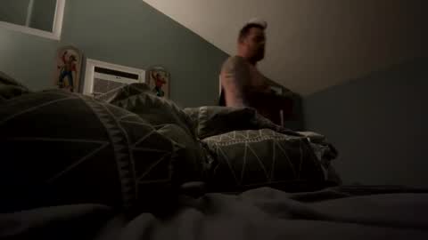 Snapshot of jimmycaps1 chatting on October 27, 1:20 am jimmycaps1 online show from October 27, 1:20 am