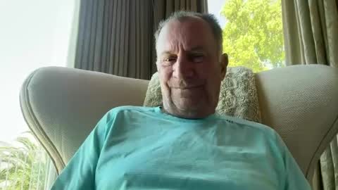 Snapshot of jimmyjackjones1234 chatting on June 25, 6:34 pm jimmyjackjones1234 online show from June 25, 6:34 pm