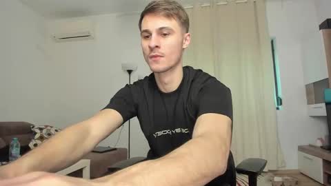 Snapshot of jimmys_style chatting on February 10, 1:33 pm AlphaJimmy online show from February 10, 1:33 pm