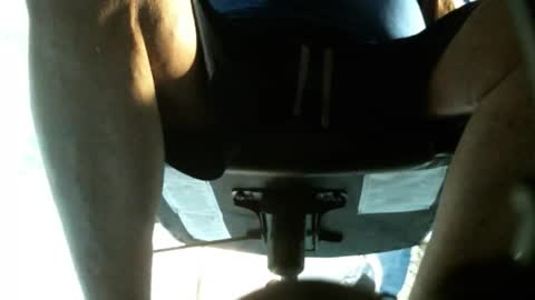 jimwellhung online show from February 26, 4:22 am