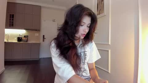 Snapshot of jina_meow chatting on May 7, 3:56 am Jina meow online show from May 7, 3:56 am
