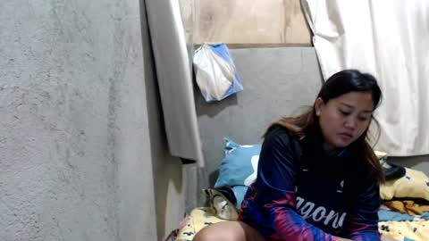 Snapshot of jinky212 chatting on July 28, 12:51 am jinky212 online show from July 28, 12:51 am