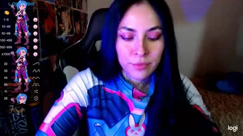  Jinx  online show from December 15, 4:40 am