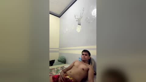 jippy05 online show from April 21, 3:28 pm