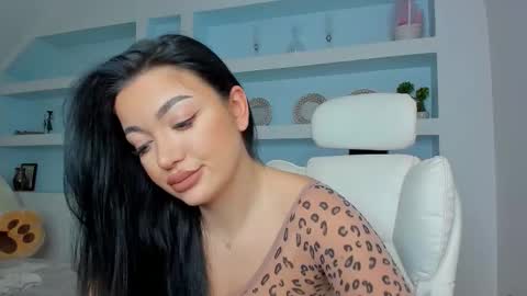 Juliee online show from January 18, 5:39 pm