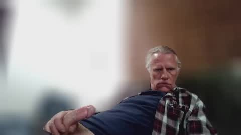 jizzmitten5 online show from February 22, 8:13 am