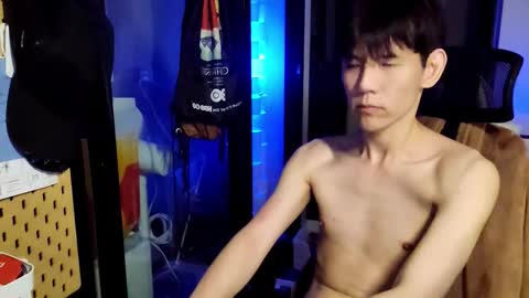 Snapshot of jj_jayjayq chatting on December 19, 7:48 am jj_jayjayq online show from December 19, 7:48 am