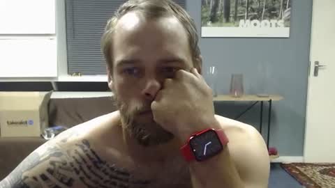 JamesJan van Rebel online show from November 7, 3:50 am