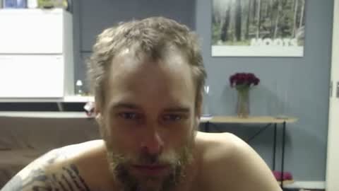 JamesJan van Rebel online show from November 13, 2:21 am