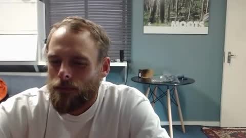 JamesJan van Rebel online show from December 17, 1:50 pm