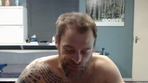 Snapshot of jjameson41 chatting on January 6, 3:10 am JamesJan van Rebel online show from January 6, 3:10 am