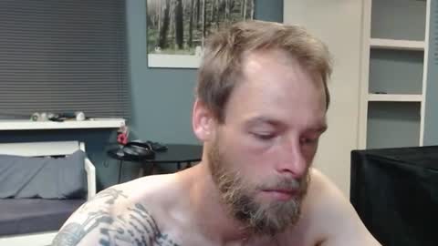 Snapshot of jjameson41 chatting on February 3, 2:21 am JamesJan van Rebel online show from February 3, 2:21 am