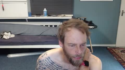 Snapshot of jjameson41 chatting on February 28, 2:34 am JamesJan van Rebel online show from February 28, 2:34 am