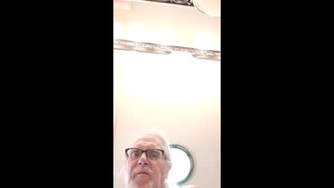 Snapshot of jjgg56774439 chatting on January 11, 8:03 pm jjgg56774439 online show from January 11, 8:03 pm