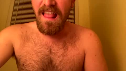 Snapshot of jjjamatt755873 chatting on December 20, 7:22 am James online show from December 20, 7:22 am