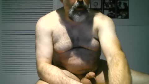jjschade online show from August 4, 4:59 am
