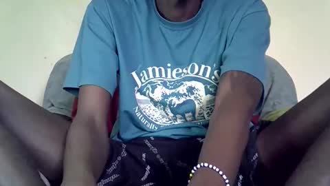 Snapshot of jkings_ chatting on May 14, 7:48 am King online show from May 14, 7:48 am