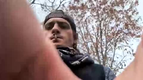 Snapshot of jklaydown chatting on October 26, 4:35 pm jklaydown online show from October 26, 4:35 pm