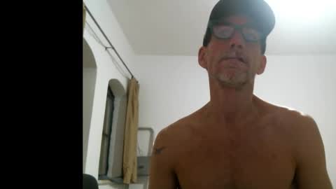jlmbud online show from February 5, 12:04 am