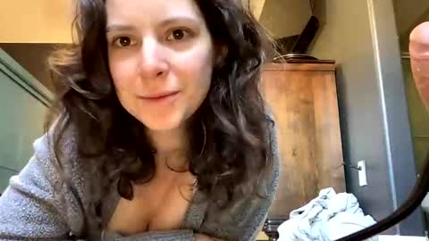 jlynn1997 online show from February 12, 4:24 pm