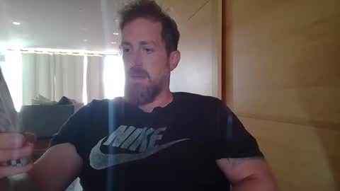 jmate13 online show from November 4, 1:43 pm