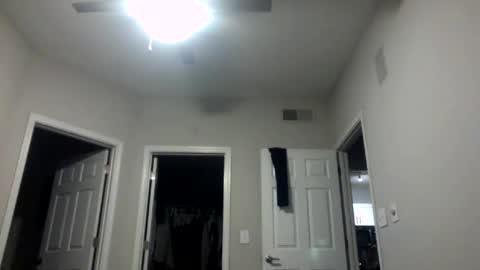 jmeaty5 online show from December 18, 4:18 am