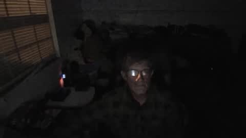 Snapshot of jmoorez2001 chatting on September 29, 2:27 am johnny online show from September 29, 2:27 am