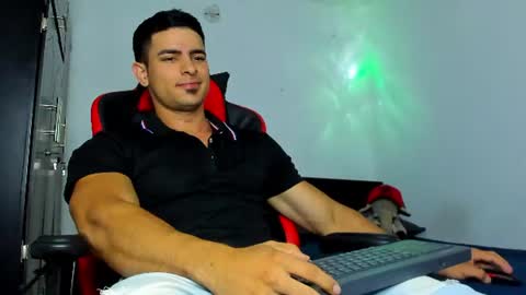 Snapshot of jmortton chatting on June 13, 10:57 am IGJmortton online show from June 13, 10:57 am
